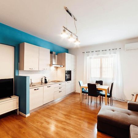 チビタベッキアCasa In Centroアパートメント エクステリア 写真